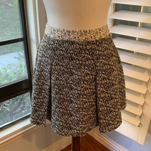 BANANA REPUBLIC Pleated Skirt